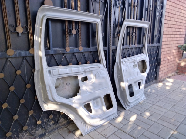 Комплект задних стеклопластиковых дверей для B@3 2123 "Chevrolet Niv@" купить недорого с доставкой в Балахна